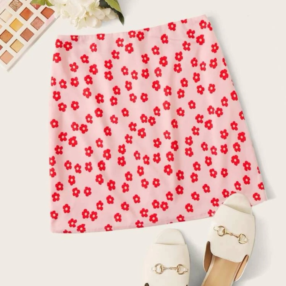 Floral pink skirt